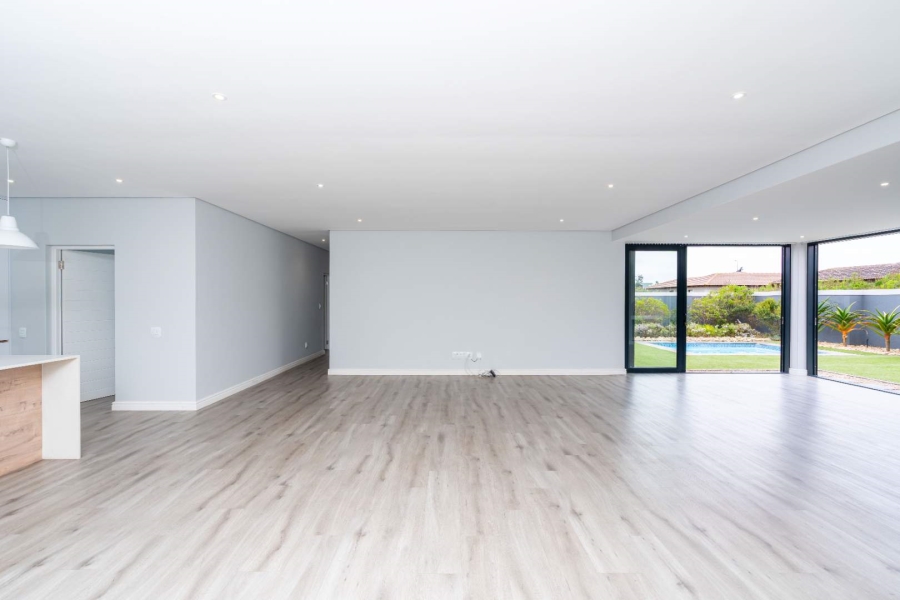 4 Bedroom Property for Sale in Langebaan Country Estate Western Cape